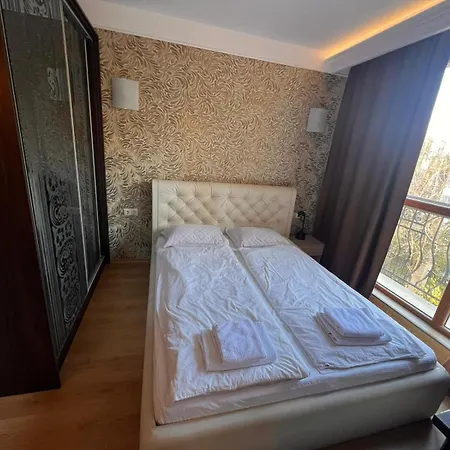 Harmony Palace Apartment *